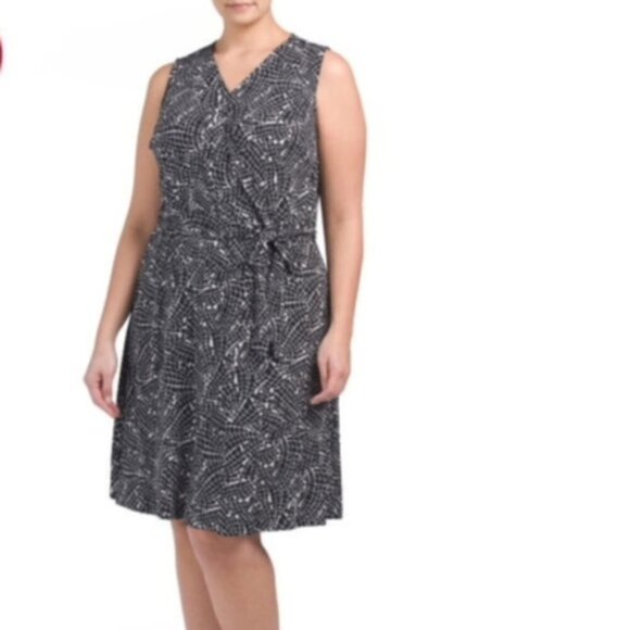 Vince Camuto Womens Black White V Neck Sleeveless Wrap Dress Plus Sz 3X New - Picture 8 of 10
